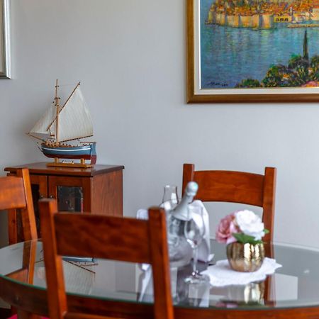 Apartment One , Sea View , Free Parking Дубровник Екстер'єр фото
