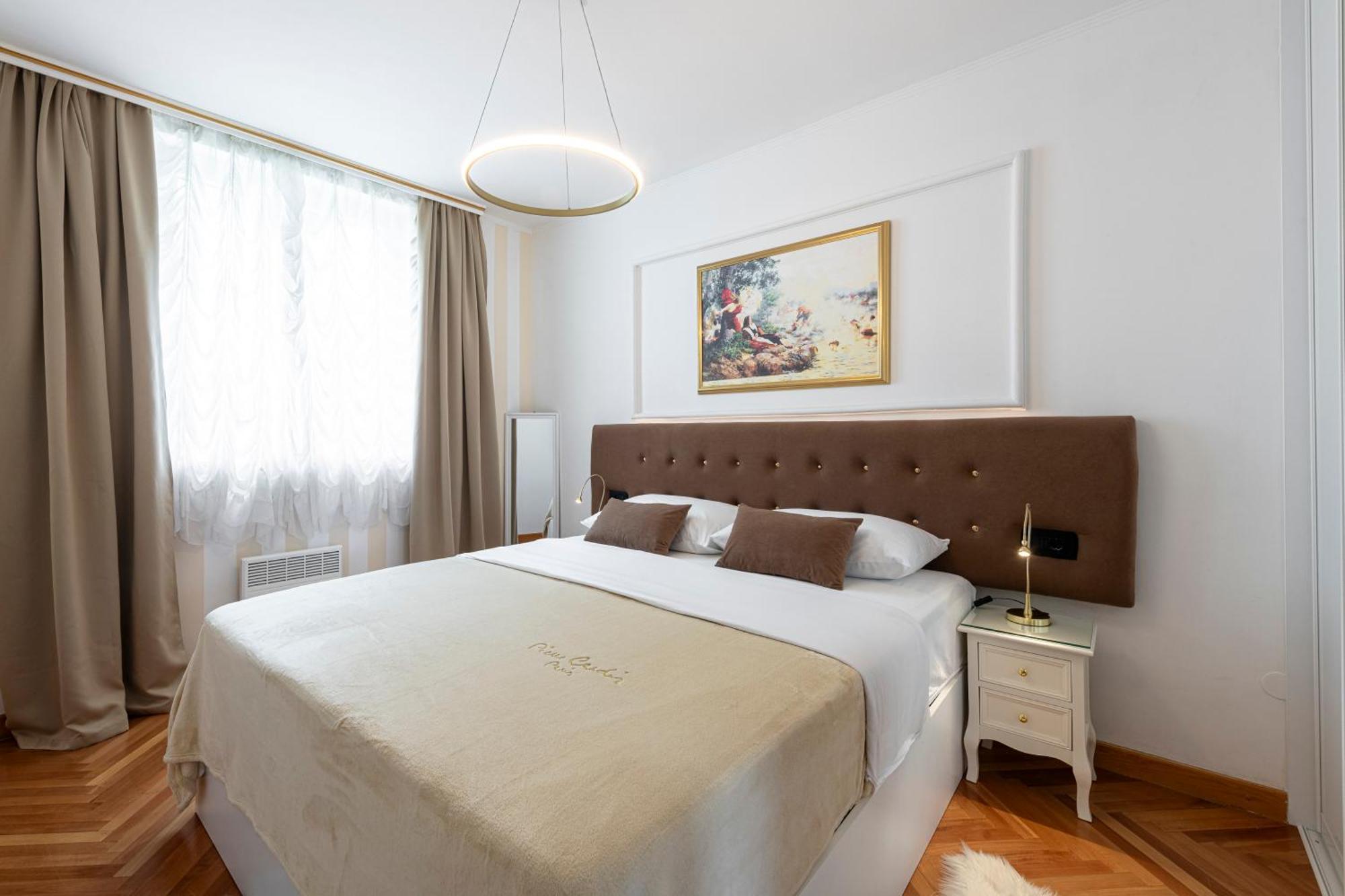 Apartment One , Sea View , Free Parking Дубровник Екстер'єр фото